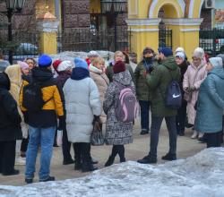 Начало экскурсии во дворе Всехсвятской церкви (м. Сокол) в 10.00